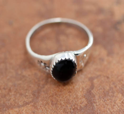 Navajo Silver Onyx Ring Size 9 1/2